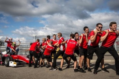 Sauber i Charouz stworzą juniorski program