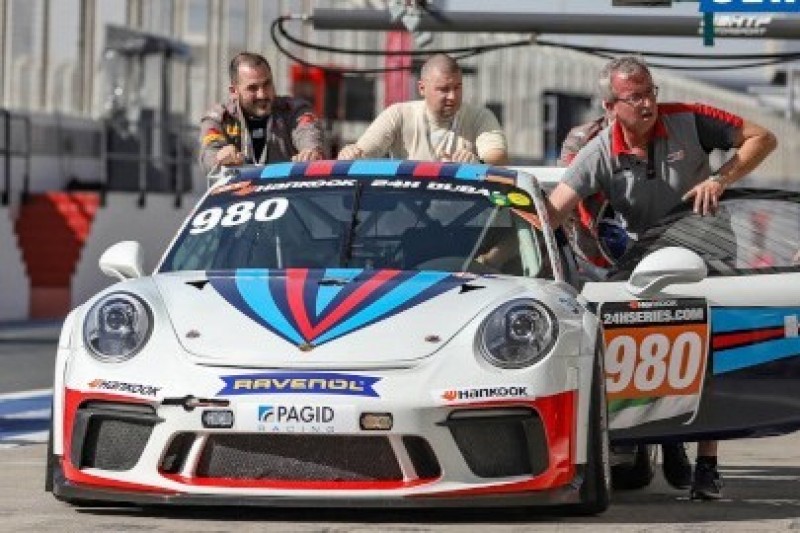 MRS naprawia Porsche