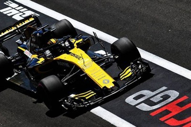 Renault w trybie ataku