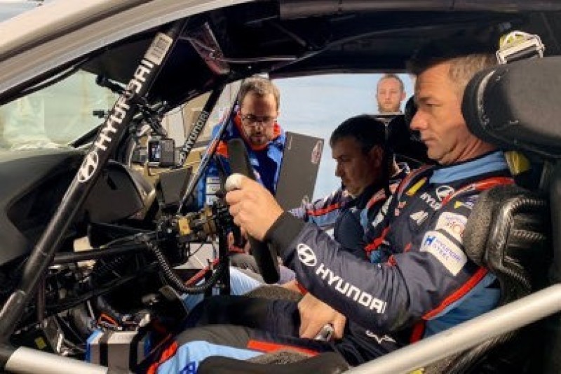 Loeb na trzeciego