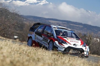 Meeke najszybszy w debiucie