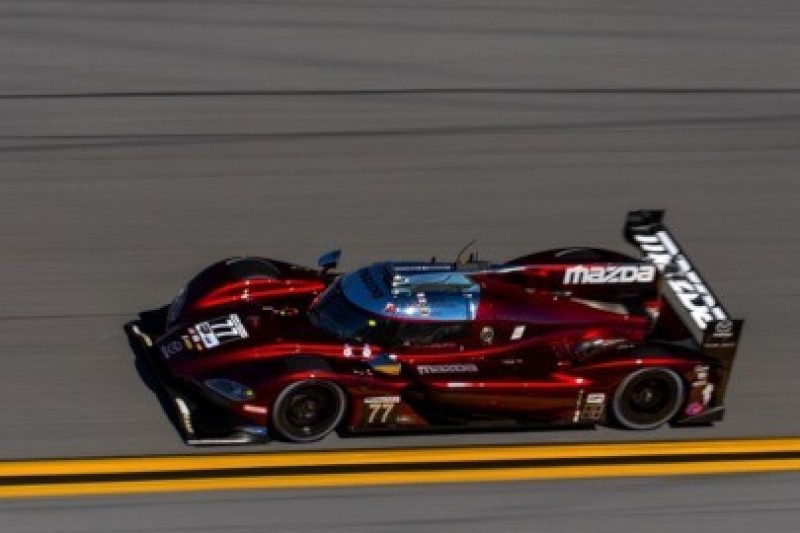Mazda na czele Rolex 24