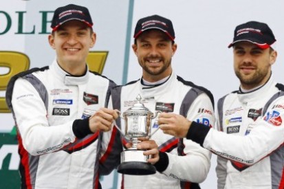 Kara dla Forda, podium dla Porsche