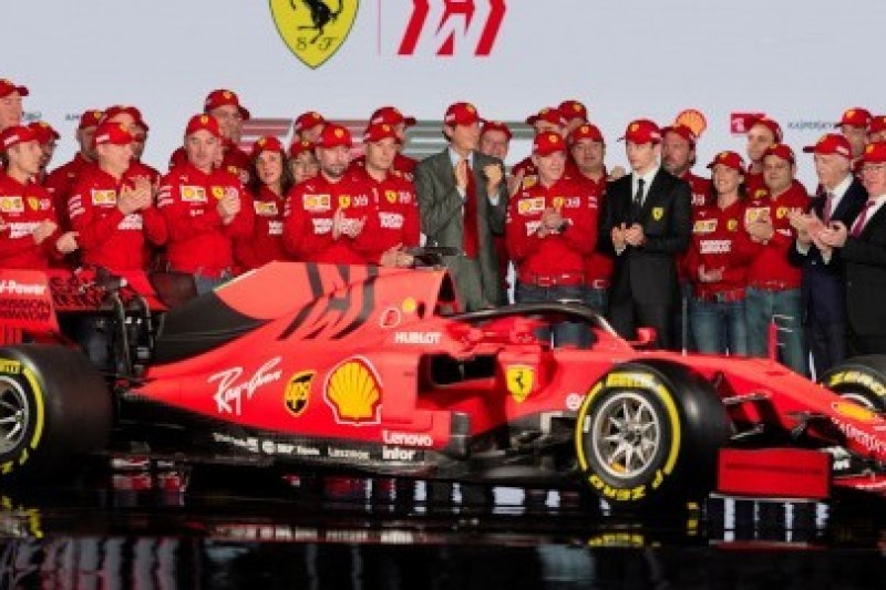 Ferrari na 90-lecie