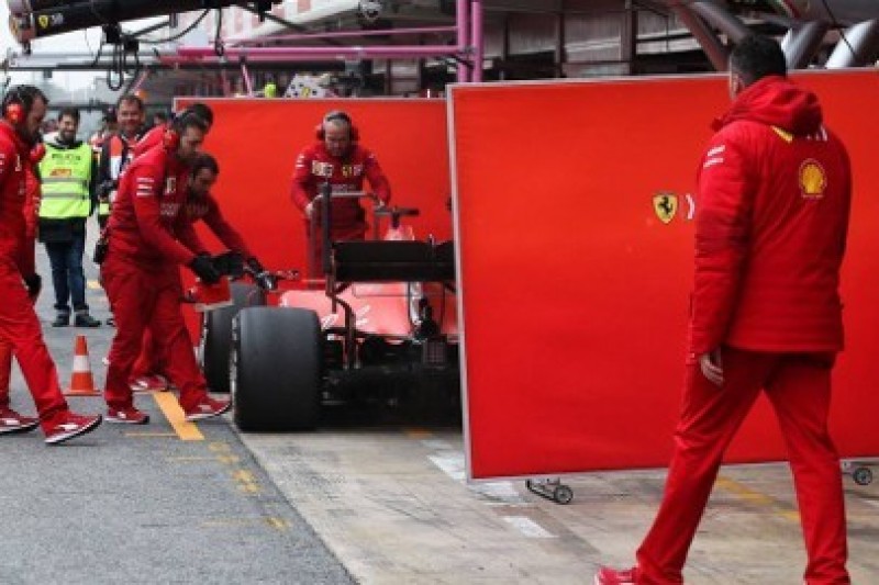 Tost: 0,5 s przewagi Ferrari nad Mercedesem