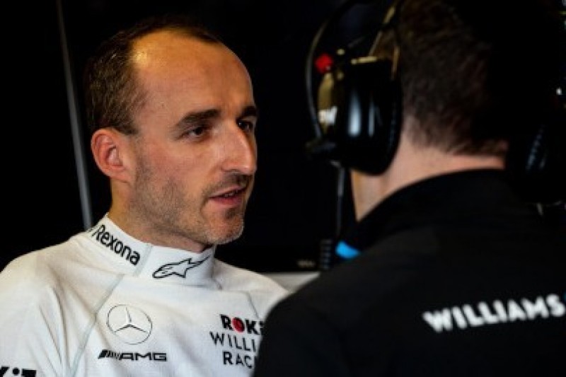 Kubica ustawia Williamsa
