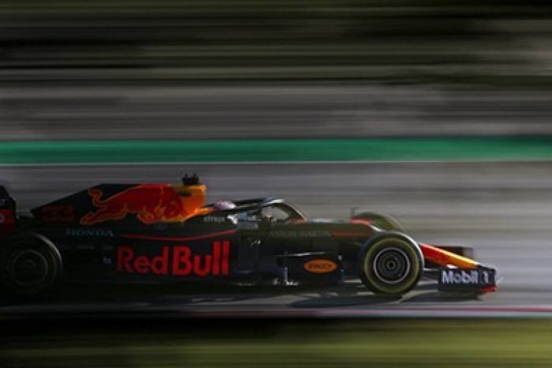 Red Bullowi też zabrakło części