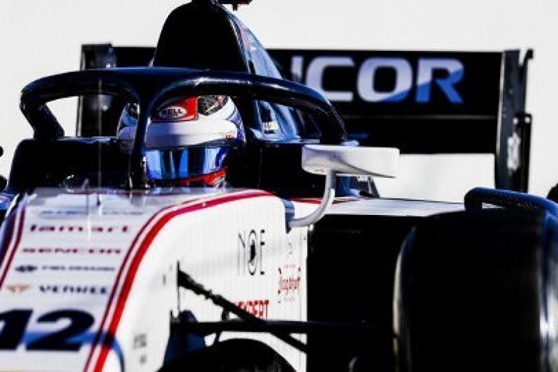 Symulacje wyścigu w Montmeló