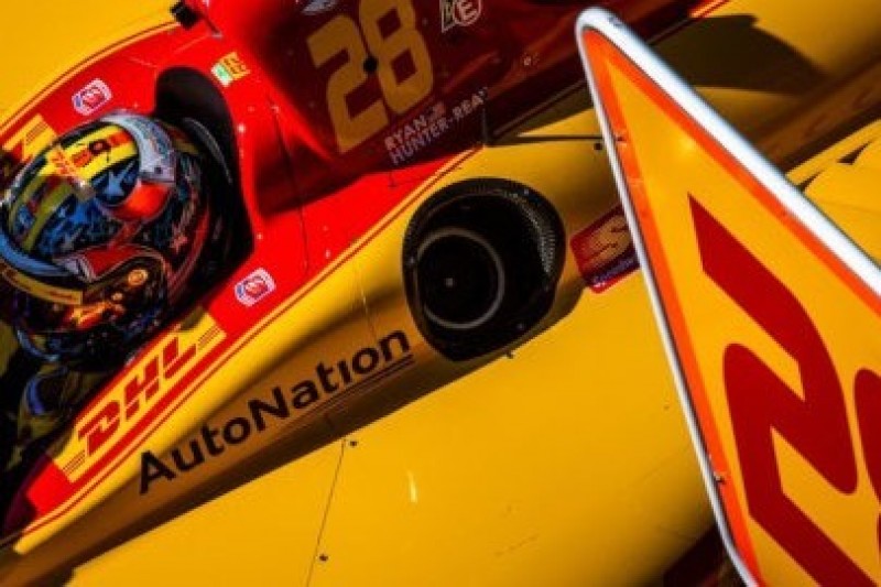 Hunter-Reay dyktuje tempo