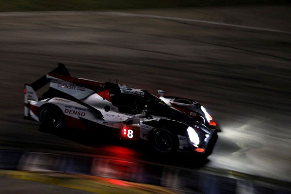 1.000 Meilen Sebring 2019: Alonso mit Streckenrekord bei Toyota-Pole