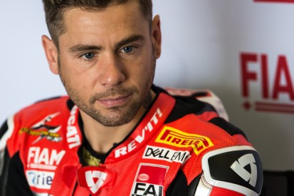 Alvaro Bautista fängt Sturz ab: "Ich lag praktisch schon auf dem Asphalt"
