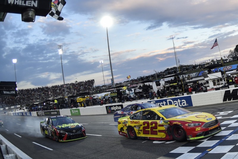Martin Truex Jr. will den Short-Track-Fluch brechen