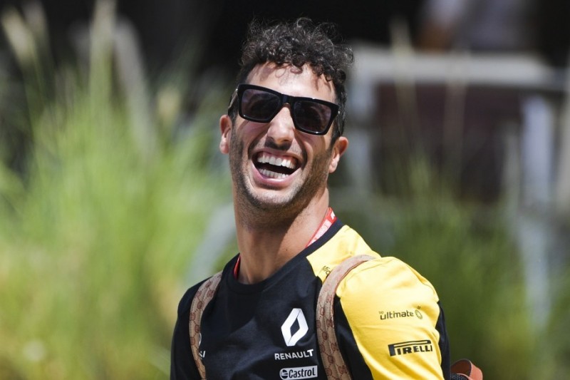 "Da helfen die Drogen!": Daniel Ricciardo lässt sich gute Laune nicht verderben