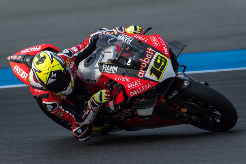 WSBK Aragon FT1: Alvaro Bautista mit mehr als 1,1 Sekunden Vorsprung