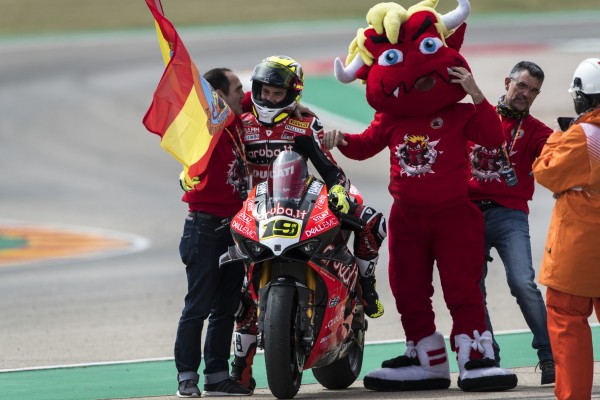 Meilenstein für Ducati: Alvaro Bautista stellt in Aragon 350. WSBK-Sieg sicher