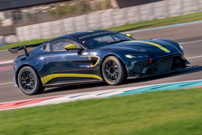 24h Nürburgring: Aston Martin kompensiert GT3-Aus mit SP8T und GT4