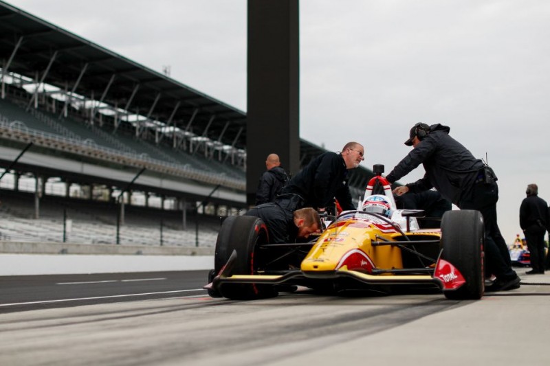 Indy-500-Vortest: Sato-Bestzeit und Alonso-Defekt an verkürztem Testtag