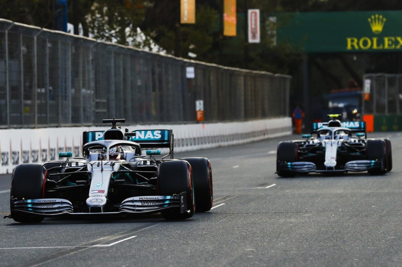 Mercedes: So hat Lewis Hamilton die Pole in Baku verloren
