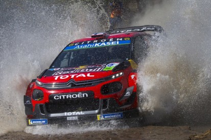 Trotz Crash und schwacher Form: Citroen setzt weiter auf Esapekka Lappi
