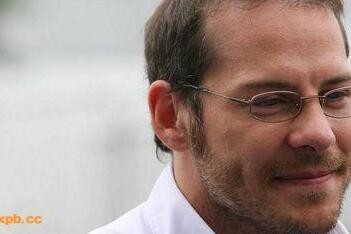Villeneuve stelt beslissing nog even uit