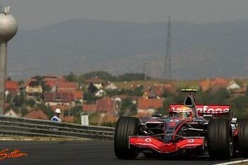 Hamilton: "Prima dag, ondanks spin"