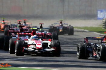 Davidson houdt Schumacher achter zich