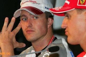 Michael: "Ralf moet een jaartje rust nemen"