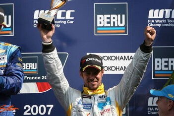 Monteiro blijft WTCC-coureur