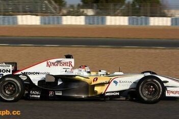 Sutil klaagt over harde wind in Jerez
