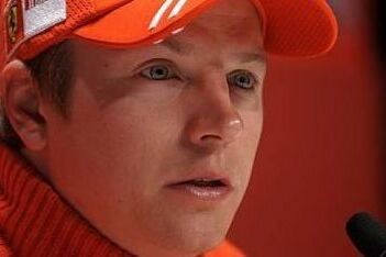 Raikkonen: "McLaren en Ferrari strijden om titel"