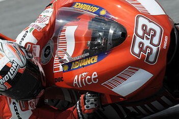 Melandri rijdt eerste ronden met GP9