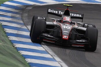 Kobayashi verliest vijf posities op de startgrid