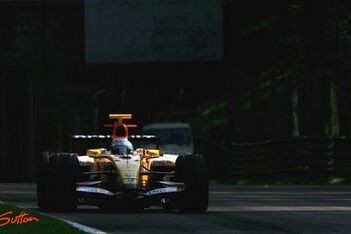 Alonso bezig aan productieve test op Monza