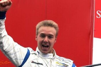 Valsecchi krijgt nieuw contract van Durango
