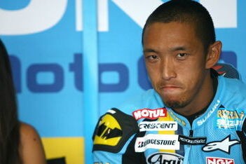 Suzuki ook met drie rijders naar Maleisië