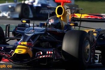 Vettel ook snelste tijdens laatste testdag Barcelona