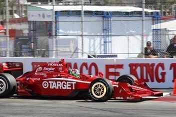 Franchitti snelste in Long Beach, Doornbos vijftiende