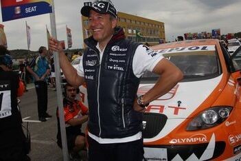 Tim Coronel maakt WTCC-debuut in Brno