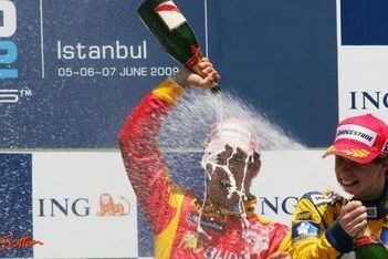 Di Grassi wint sprintrace op Istanbul Park