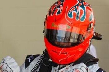 Martínez overwinnaar in eerste race op Silverstone