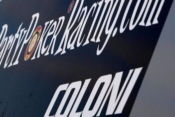 Coloni Motorsport koopt aandelen Fisichella terug