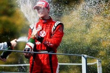 Razia wint sprintrace Monza, Hülkenberg kampioen