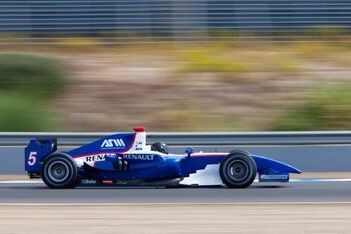 Kral maakt GP2-debuut voor Super Nova