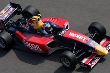 Wickens snelste in eerste training Barcelona