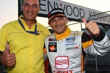 Tarquini vertrekt van pole-position in Japan