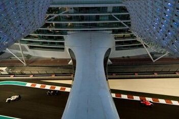 Van der Garde doet ervaring op in Abu Dhabi
