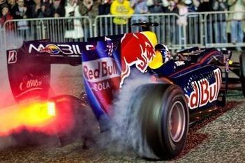 Coulthard geeft demonstratie in Colombia