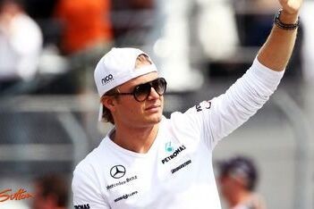 Rosberg snelste in eerste training Valencia