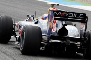 Webber op de vingers getikt door stewards