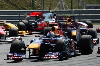 Vettel: "Ik werd volledig verrast door de herstart"